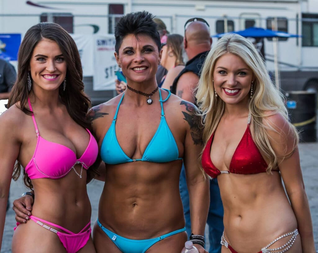 17Bikini8